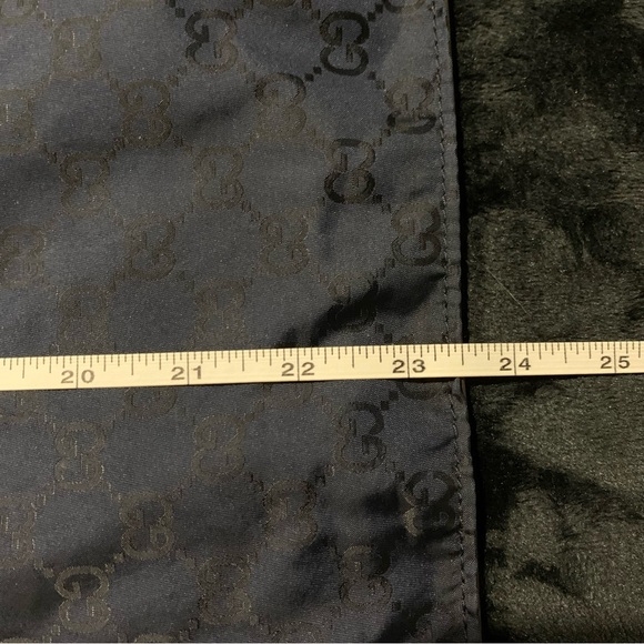 Gucci 2 side Mat - Picture 4 of 5